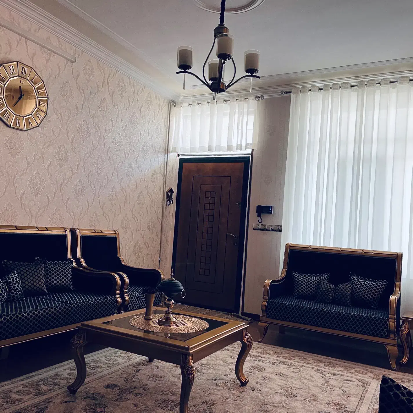 مبل کلاسیک|مبلمان خانگی و میز عسلی|سبزوار, پاسداران|دیوار