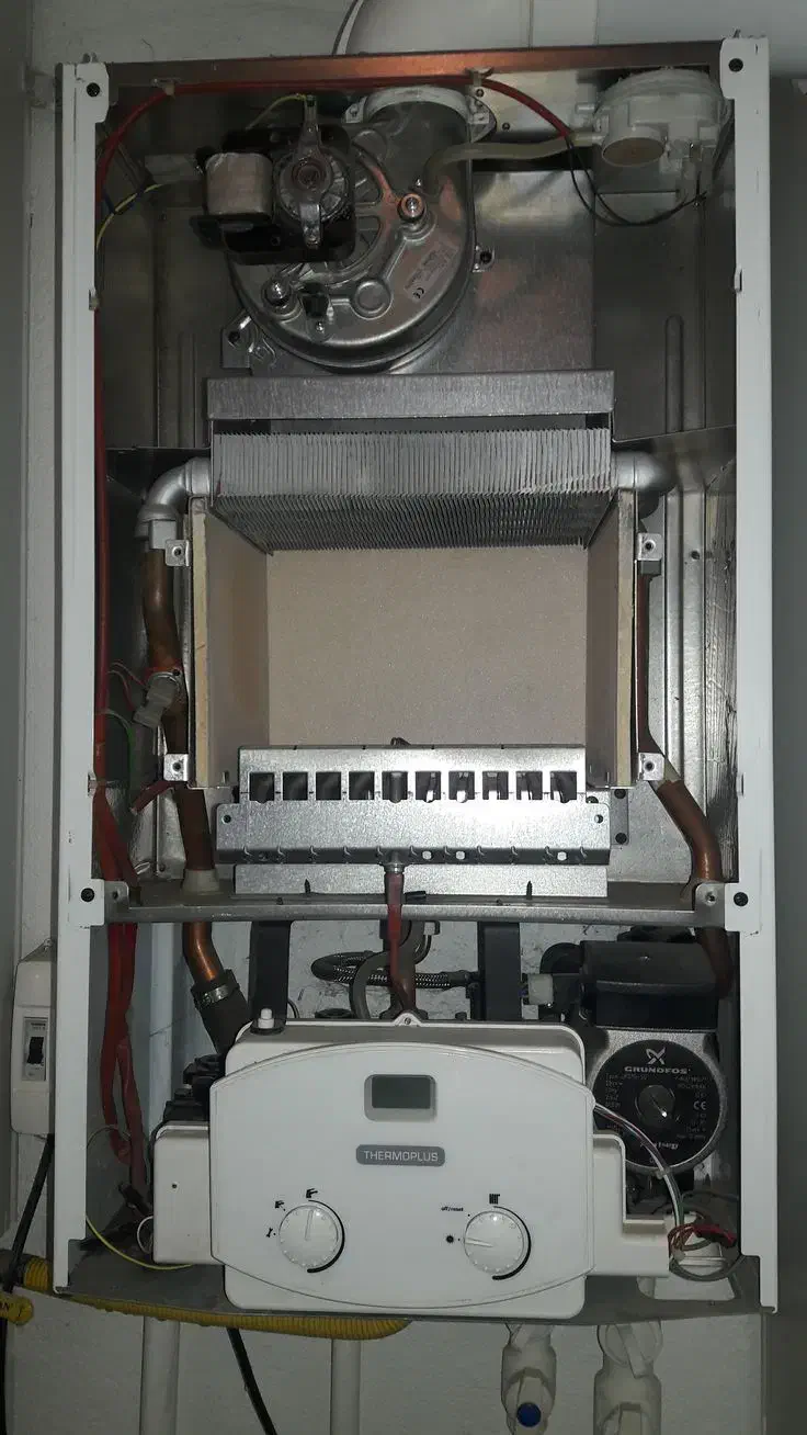 پکیج کولرگاز ابگرمکن بخاری تعمیرات سرویس رسوب گیری|آبگرمکن، پکیج، شوفاژ|مشهد, سید رضی|دیوار