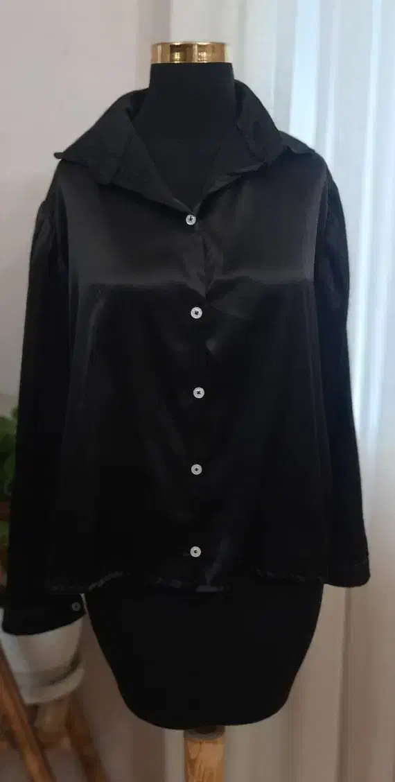 خیاطی|خدمات پیشه و مهارت|رشت, کاکتوس|دیوار