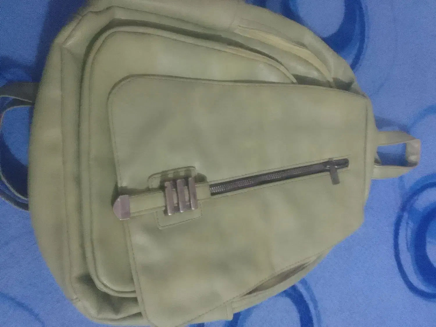 کیف لیکک|کیف، کفش، کمربند|لیکک, |دیوار