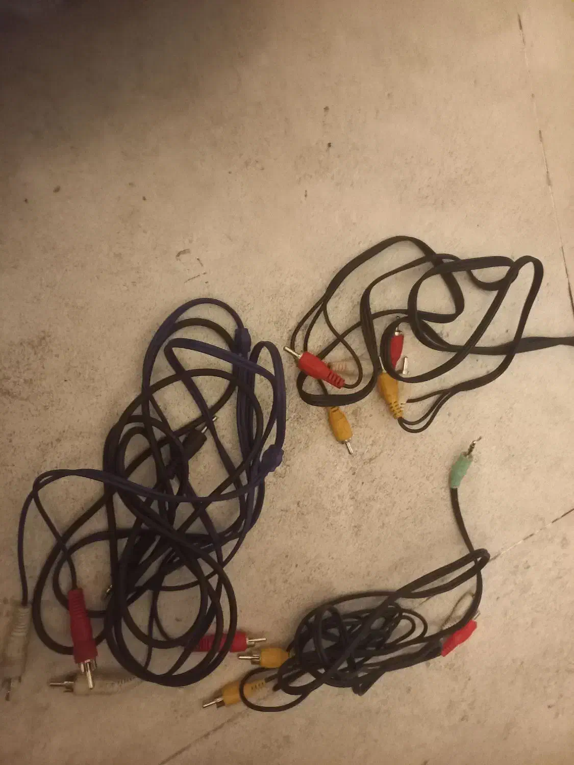 فروش تعدادی سیم رابط|قطعات و لوازم جانبی رایانه|تهران, فدک|دیوار