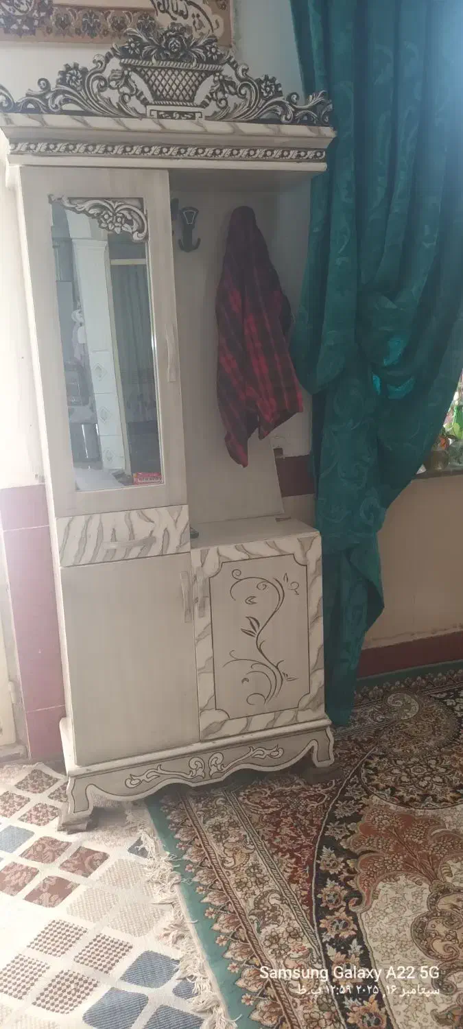 جاکفشی میز تلوزیون بوفه|جاکفشی، کمد، دراور|سبزوار, قصبه غربی|دیوار