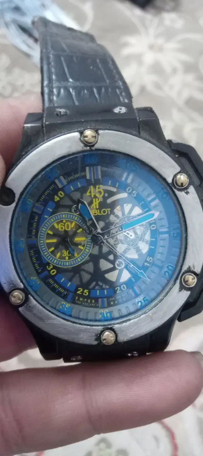 ساعت مچی|ساعت|تایباد, |دیوار