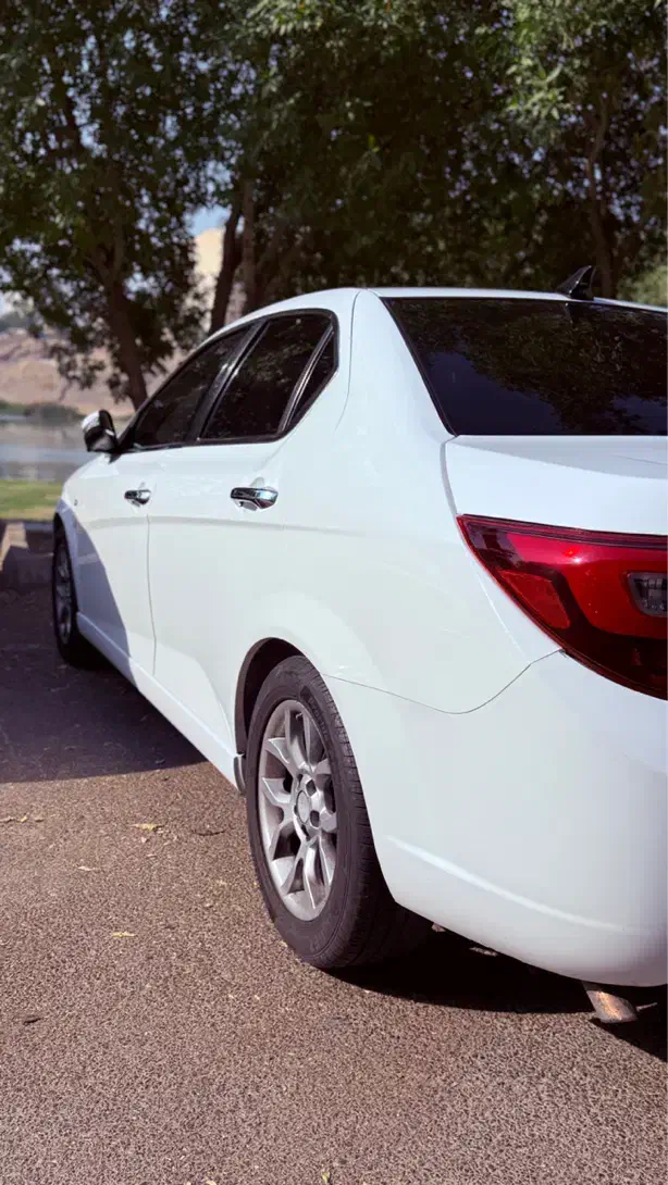 دنا اتومات در حد صفر بدون رنگ و خط و خش|خودرو سواری و وانت|اهواز, زیتون کارمندی|دیوار