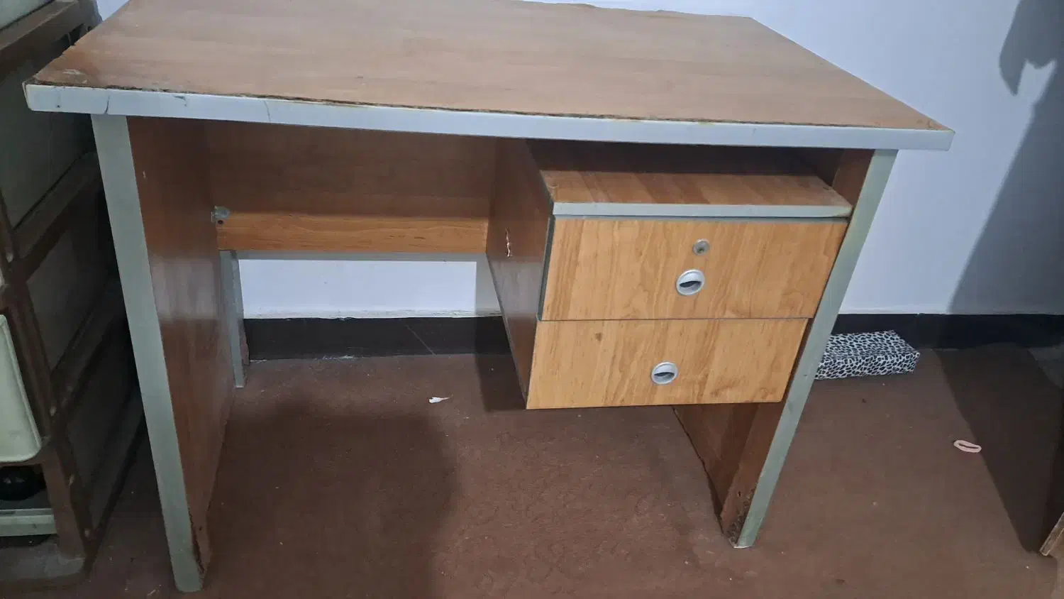 میز اداری تحریر|میز تحریر و کامپیوتر|یاسوج, |دیوار