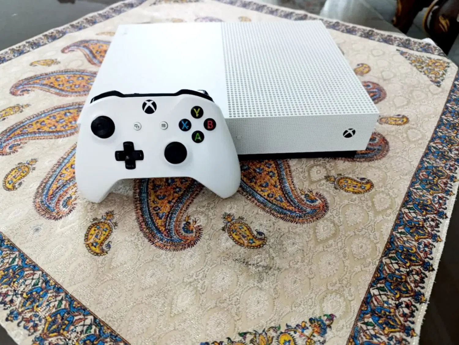 xbox one s 1tra|کنسول، بازی ویدئویی و آنلاین|ساری, |دیوار