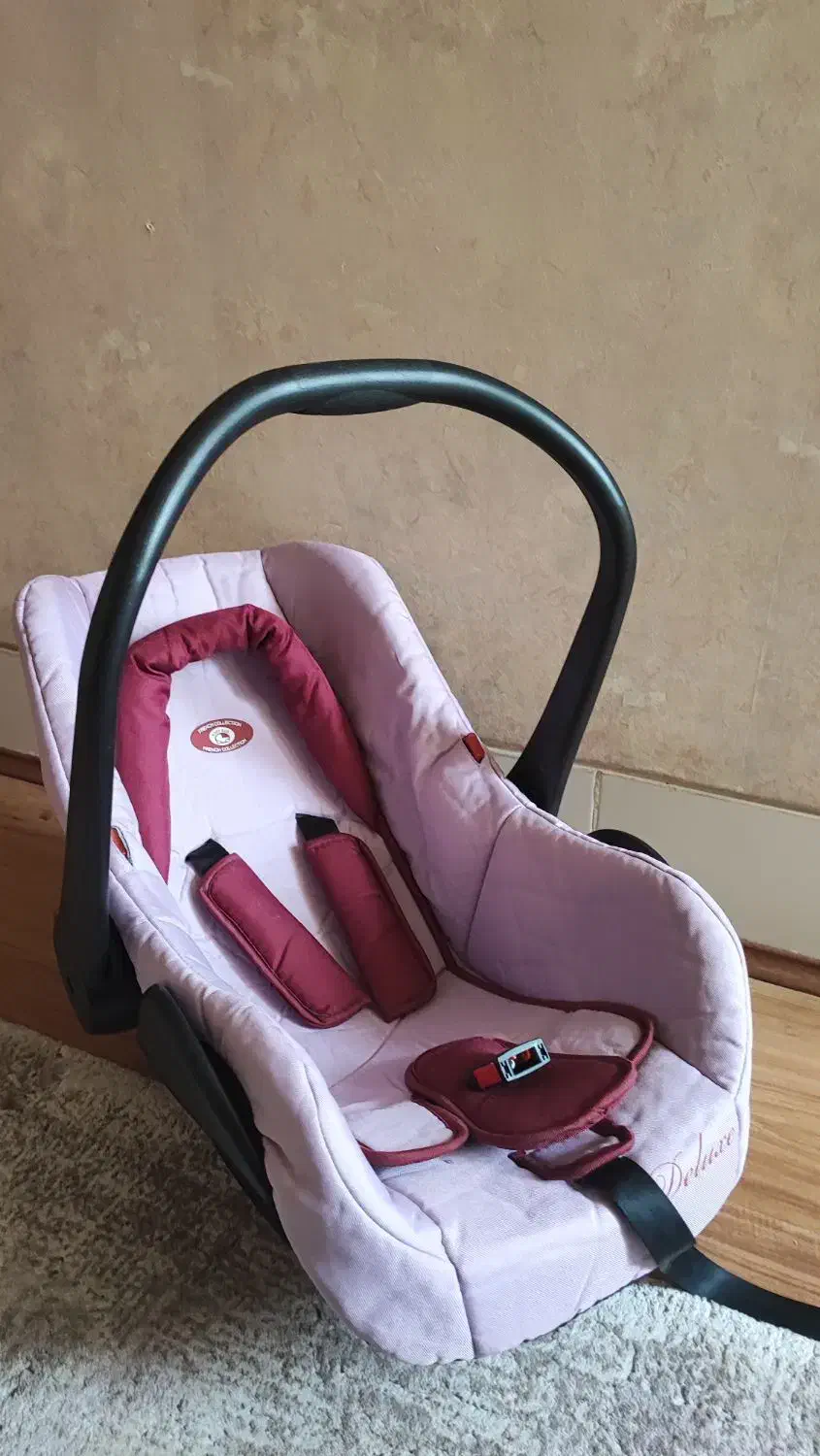 فروش کالسکه و کریر|کالسکه و لوازم جانبی|شیراز, مهدیآباد|دیوار