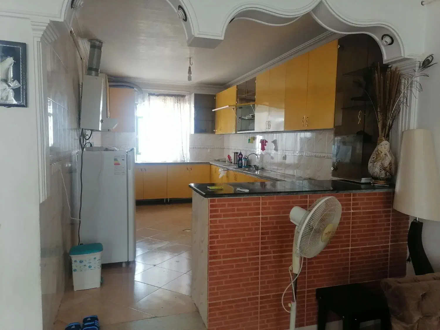 سوئیت مبله طبقه اول|اجارهٔ کوتاه‌مدت آپارتمان و سوئیت|بم, |دیوار