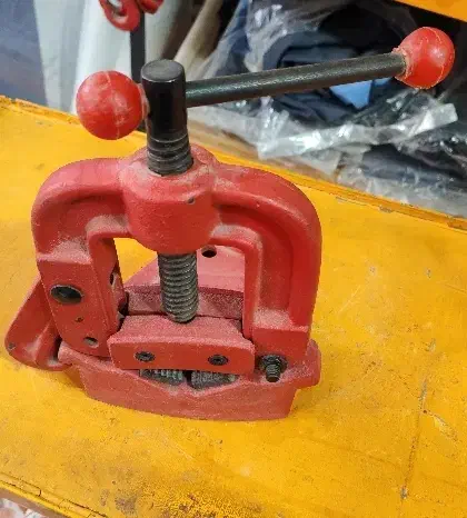 گیره لوله|ابزارآلات|نجف‌آباد, گلدشت|دیوار