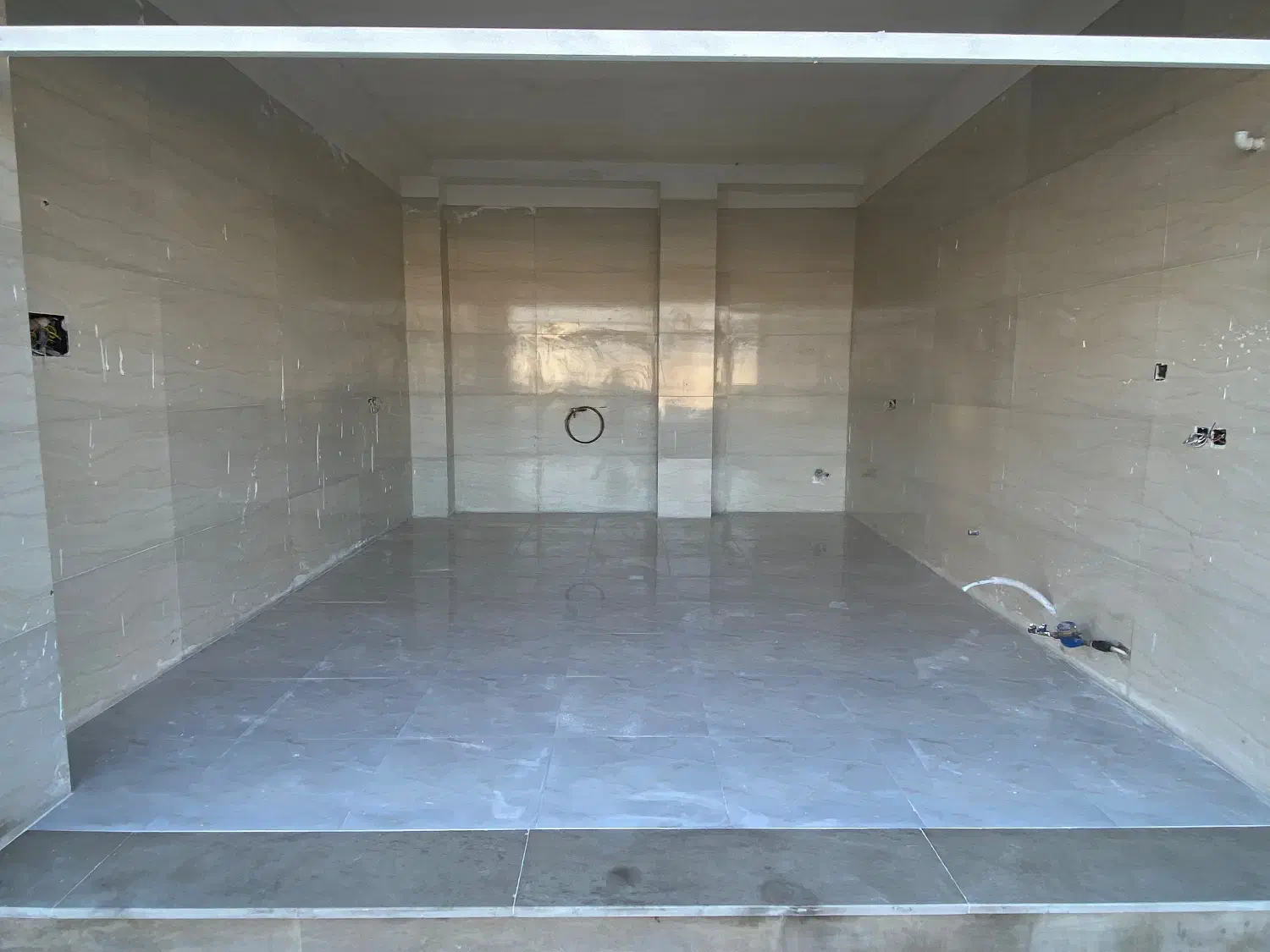 تجاری حاشیه ۲۴ متری مطهری|فروش مغازه و غرفه|بجنورد, |دیوار