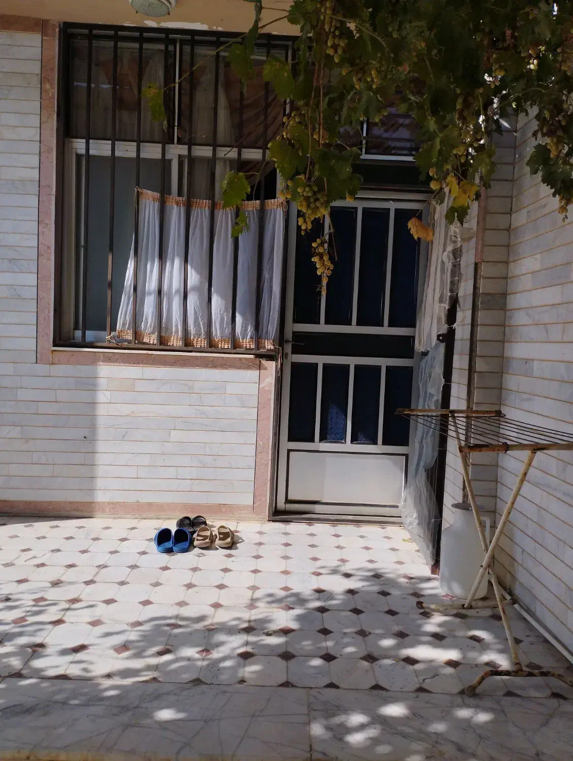 سوییت ویلایی تخت بخاری|اجارهٔ کوتاه‌مدت آپارتمان و سوئیت|شاهرود, |دیوار