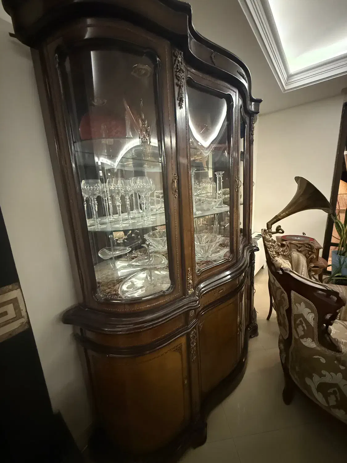 بوفه|بوفه، ویترین، کنسول|تهران, محمودیه|دیوار