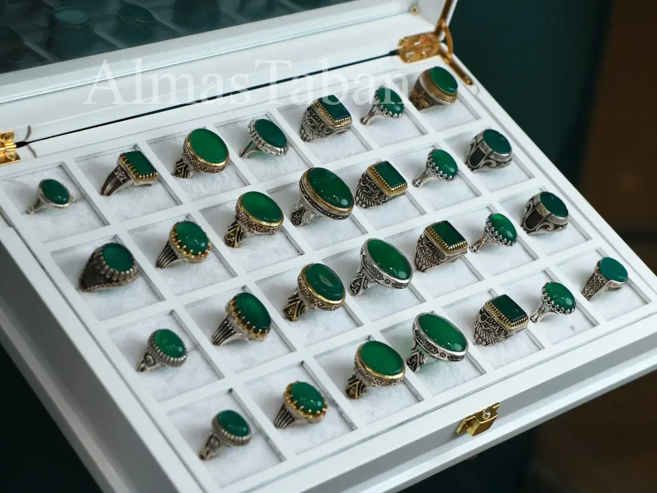 انگشتر های نقره مردانه عقیق سبز رنگی بسیارپرطرفدار|جواهرات|مشهد, چهنو|دیوار