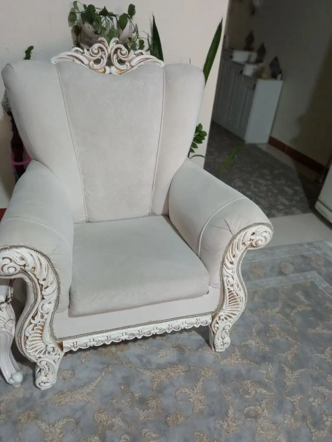 مبلمان هفت نفره سلطنتی مبل هفت نفره راحتی|مبلمان خانگی و میز عسلی|فردیس, شهرک ارم|دیوار