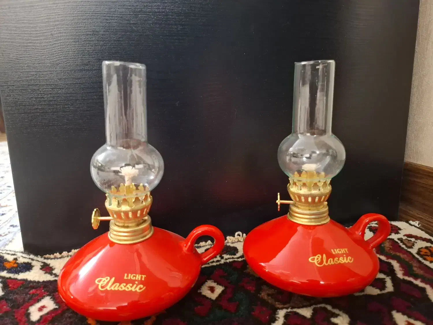 چراغ گرد سوز نفتی ۲ عدد هدیه یلدایی|صنایع دستی و سایر لوازم تزئینی|قم, قلعه یزدیها|دیوار