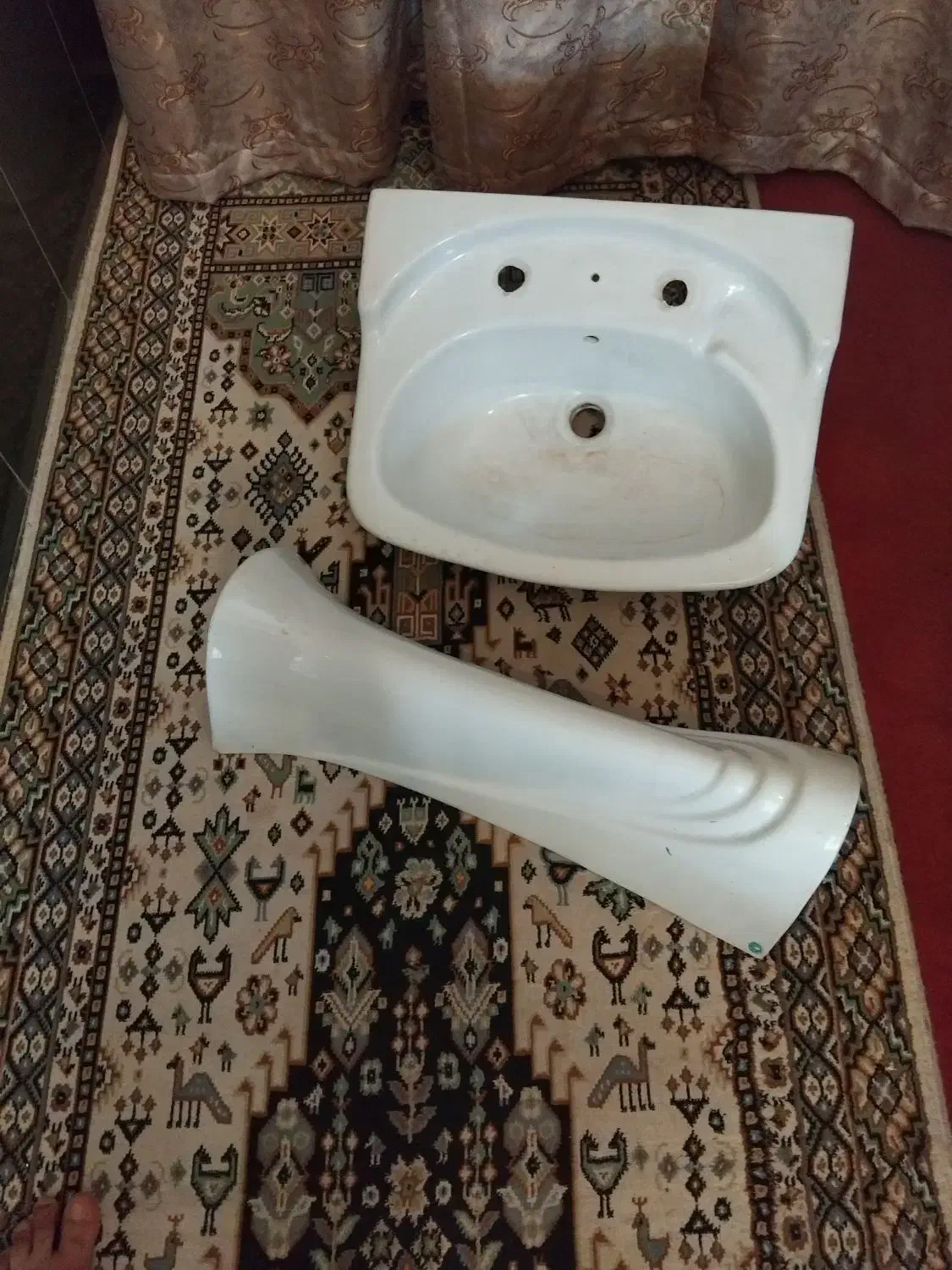 روشویی|لوازم سرویس بهداشتی|فلاورجان, |دیوار