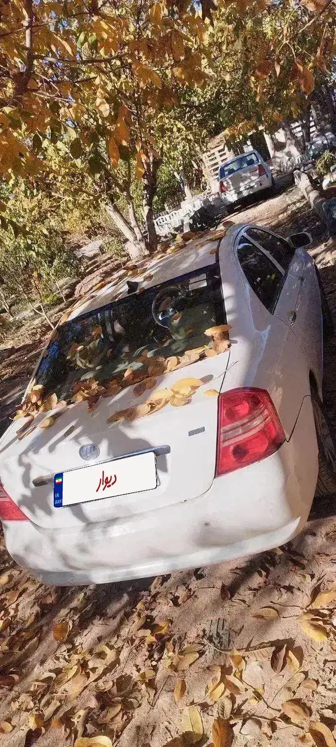 لیفان ۶۲۰ تلنت ۱۸۰۰ سی سی|خودرو سواری و وانت|اصفهان, سپاهانشهر|دیوار