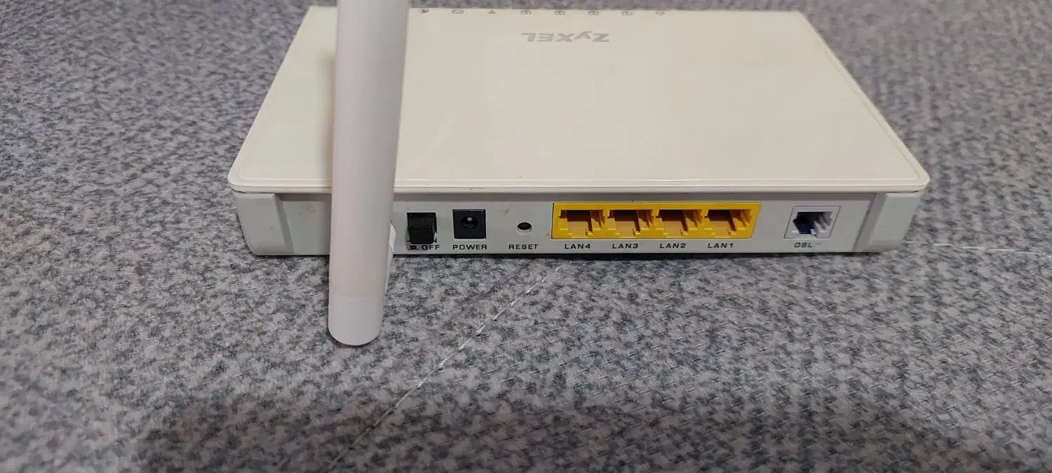 مودم|مودم و تجهیزات شبکه|فولادشهر, B4|دیوار