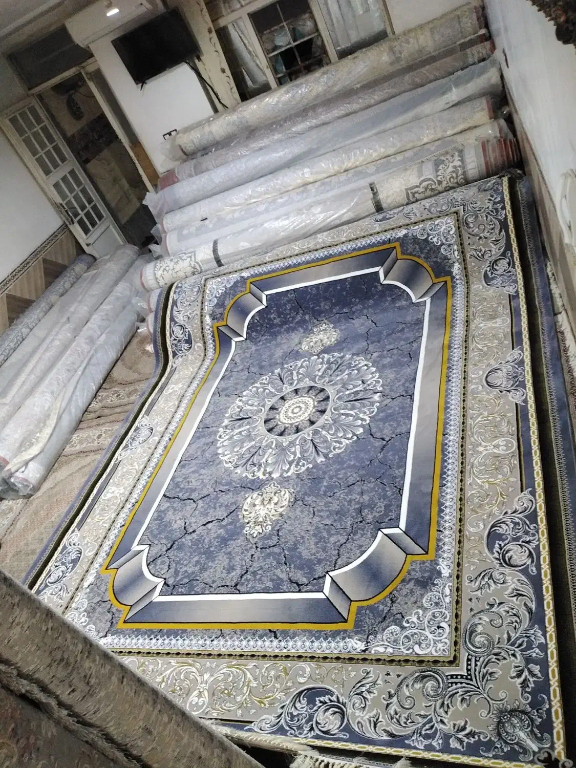 فرش پریا|فرش|شیراز, شهرک رضوان|دیوار