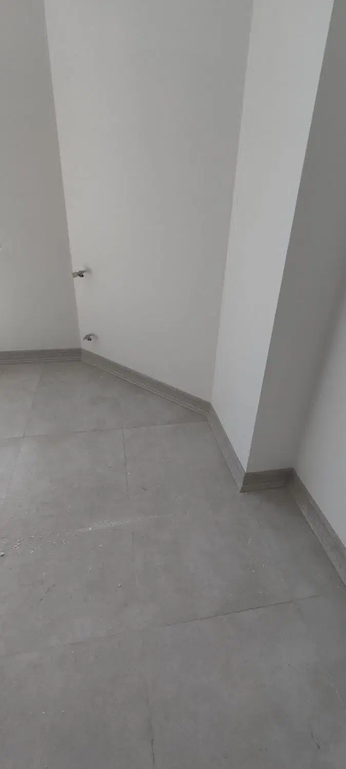 نصب انواع قرنیز و ترمو وال و روشویی و دیوارکوب|خدمات پیشه و مهارت|پردیس, فاز ۱|دیوار