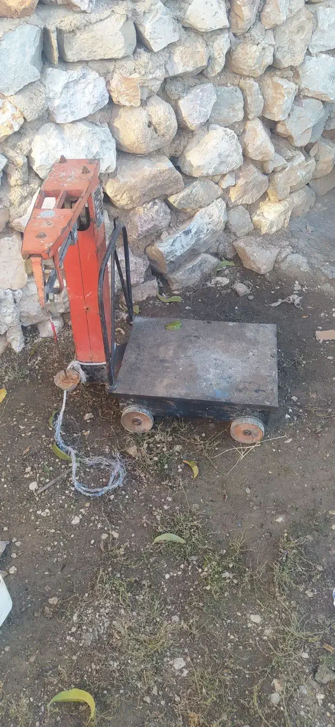 باسکول‌‌سنگی100کیلوی|فروشگاه و مغازه|دالاهو, |دیوار