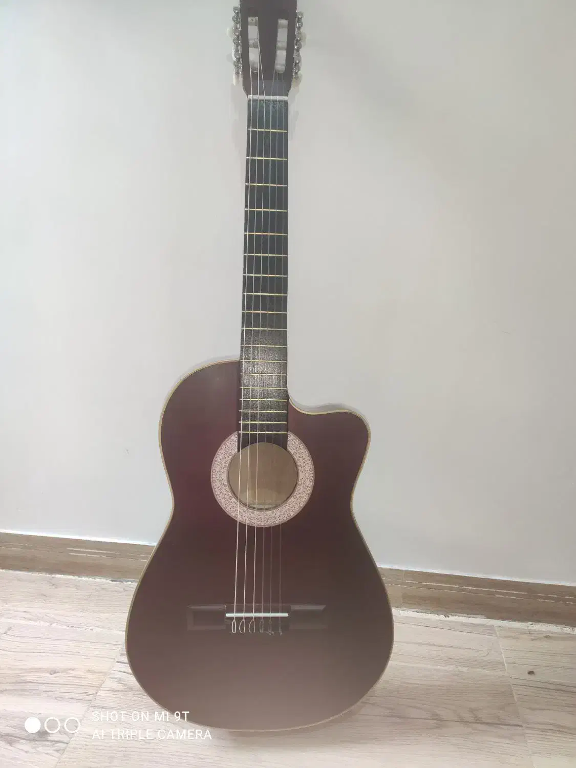 فروش گیتار|گیتار، بیس، امپلیفایر|بم, |دیوار