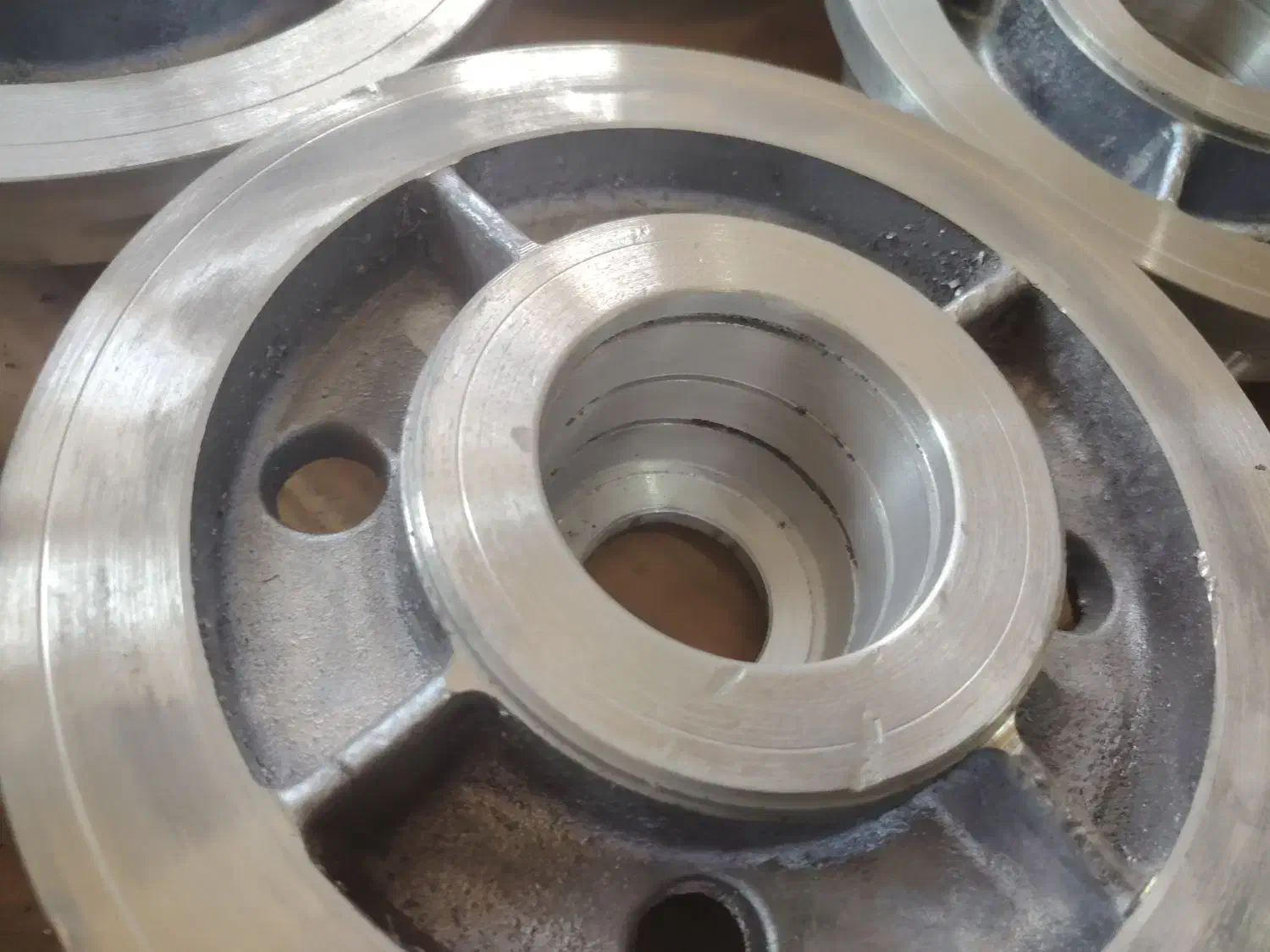 خدمات تراش CNC سنگین|خدمات پیشه و مهارت|دهق, |دیوار