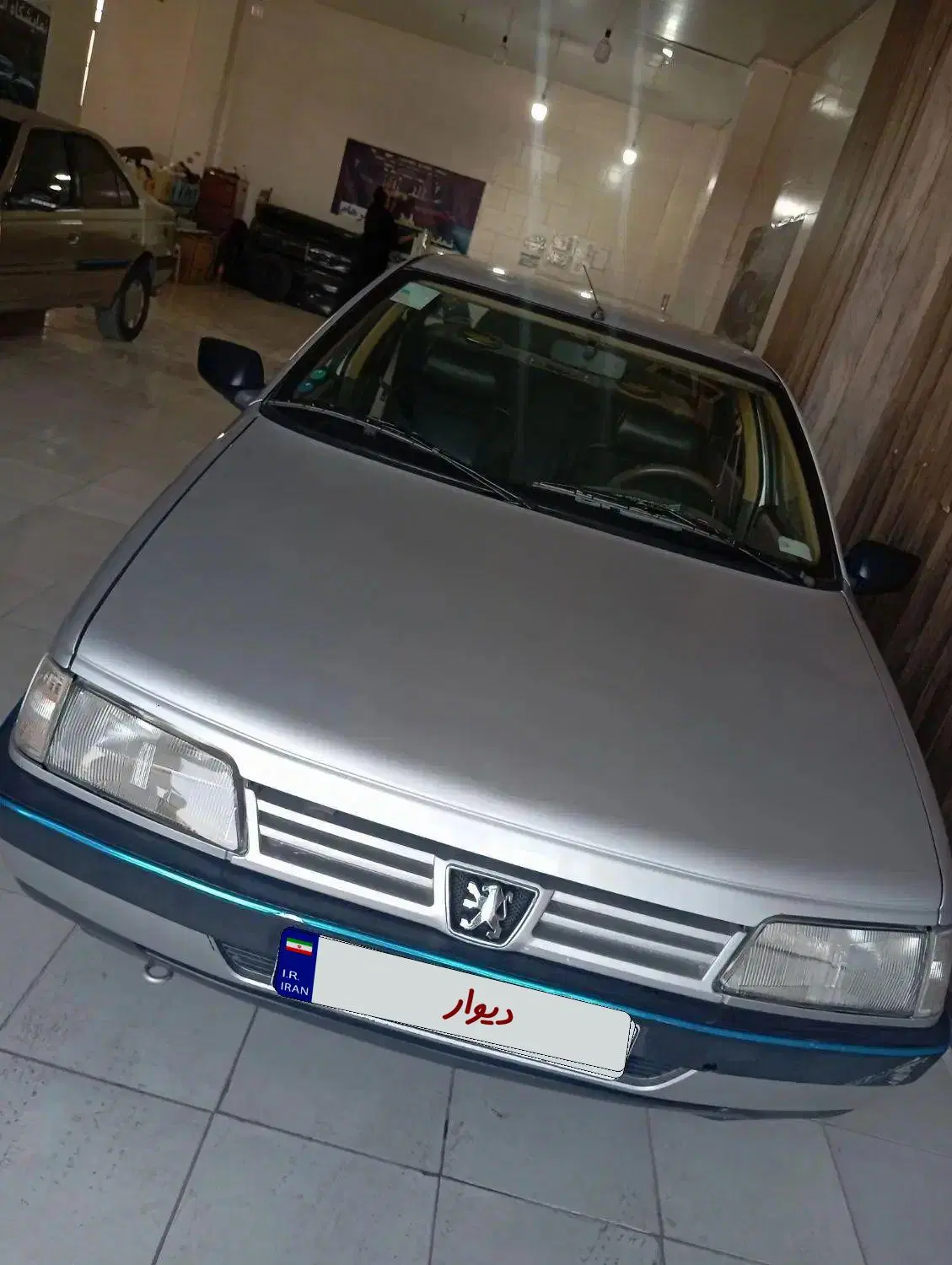 405 مدل 92|خودرو سواری و وانت|فولادشهر, B2|دیوار