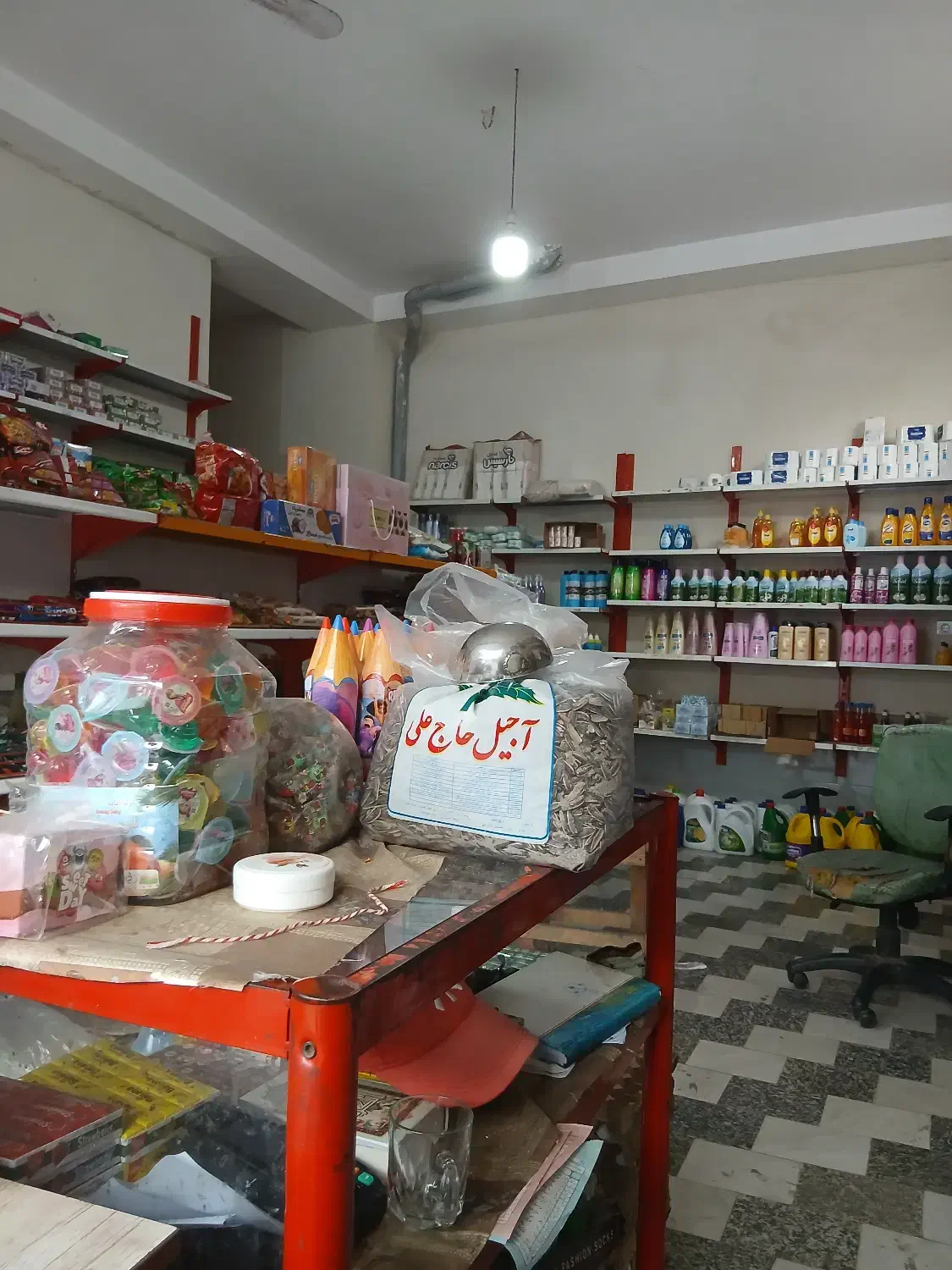 فروش یک واحد مسکونی و تجاری|فروش آپارتمان|نکا, |دیوار