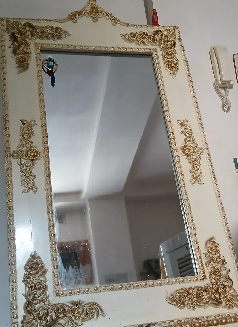 آیینه کنسول کاملا سالم و زیبا|بوفه، ویترین، کنسول|اسدآباد, |دیوار