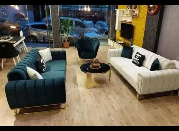 صبا ۷۹۹۸۶|مبلمان خانگی و میز عسلی|صدرا-فارس, فاز ۱|دیوار