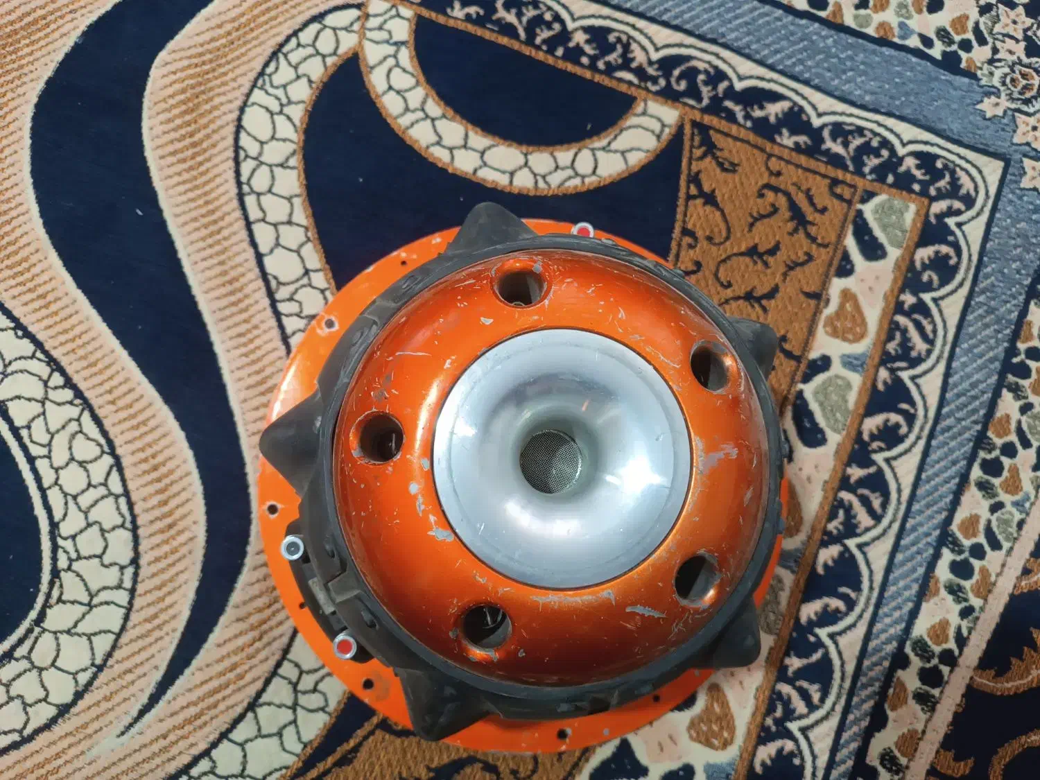 ساب کنکورد|صوتی و تصویری|کوهسرخ, |دیوار