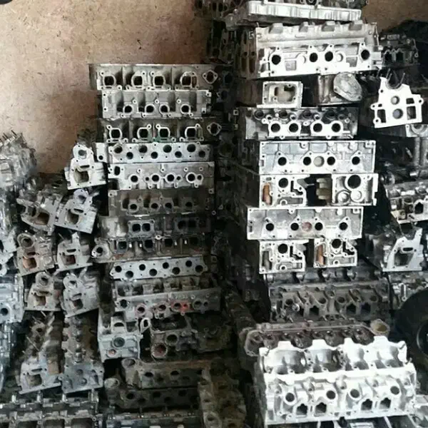 ضایعات آلمینیوم شیراز و صدرا|عمده‌فروشی|شیراز, ستارخان|دیوار