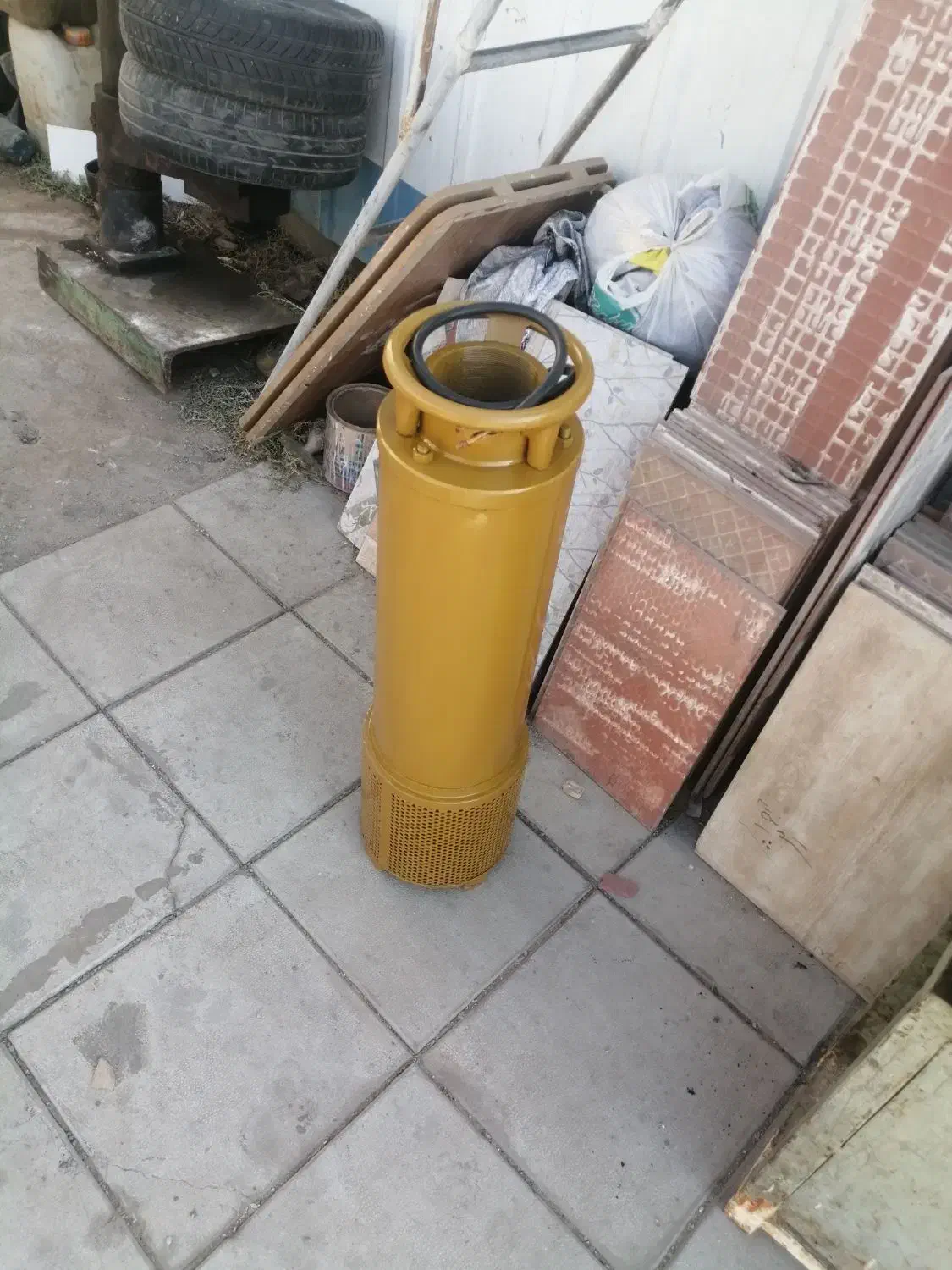 پمپ کفکش(شناور) 4اینچ85 متری15کیلوات|ماشینآلات صنعتی|فردیس, شهرک شهید حسینی|دیوار