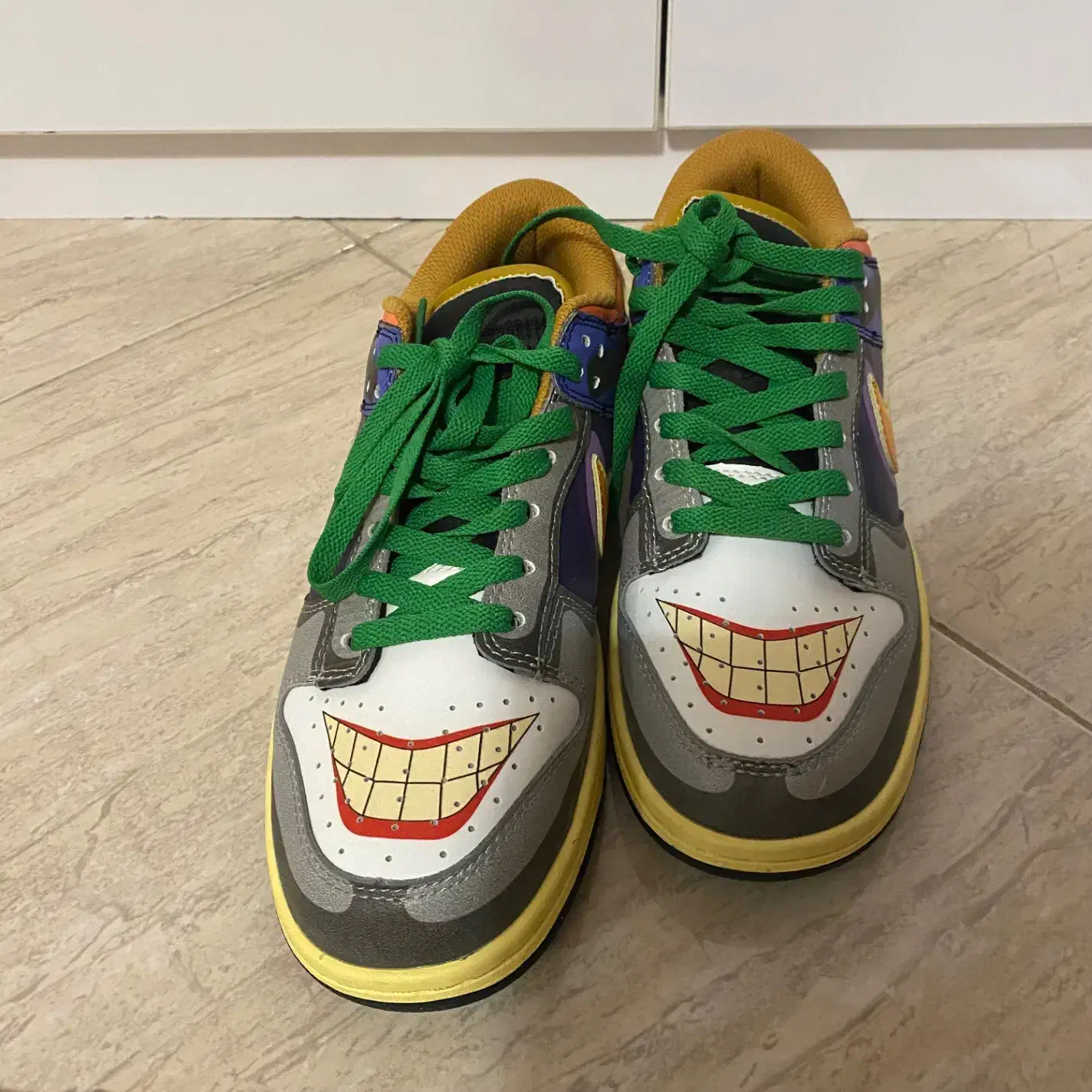 کتونی جردن جوکر|کیف، کفش، کمربند|ساری, |دیوار