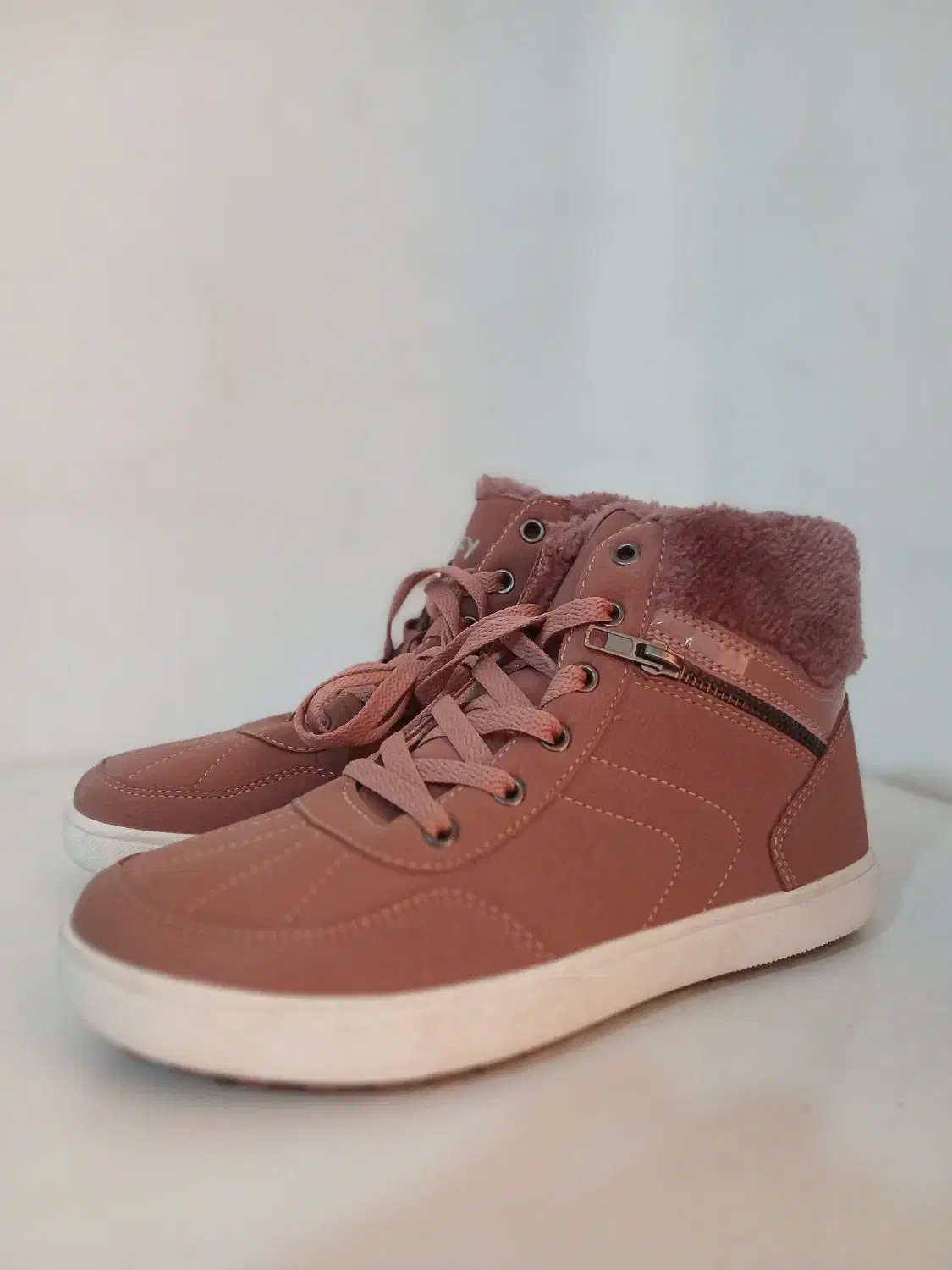 آلمانی / اورجینال / سایز 39 آکبند|کیف، کفش، کمربند|شاهینشهر, خبرنگار|دیوار