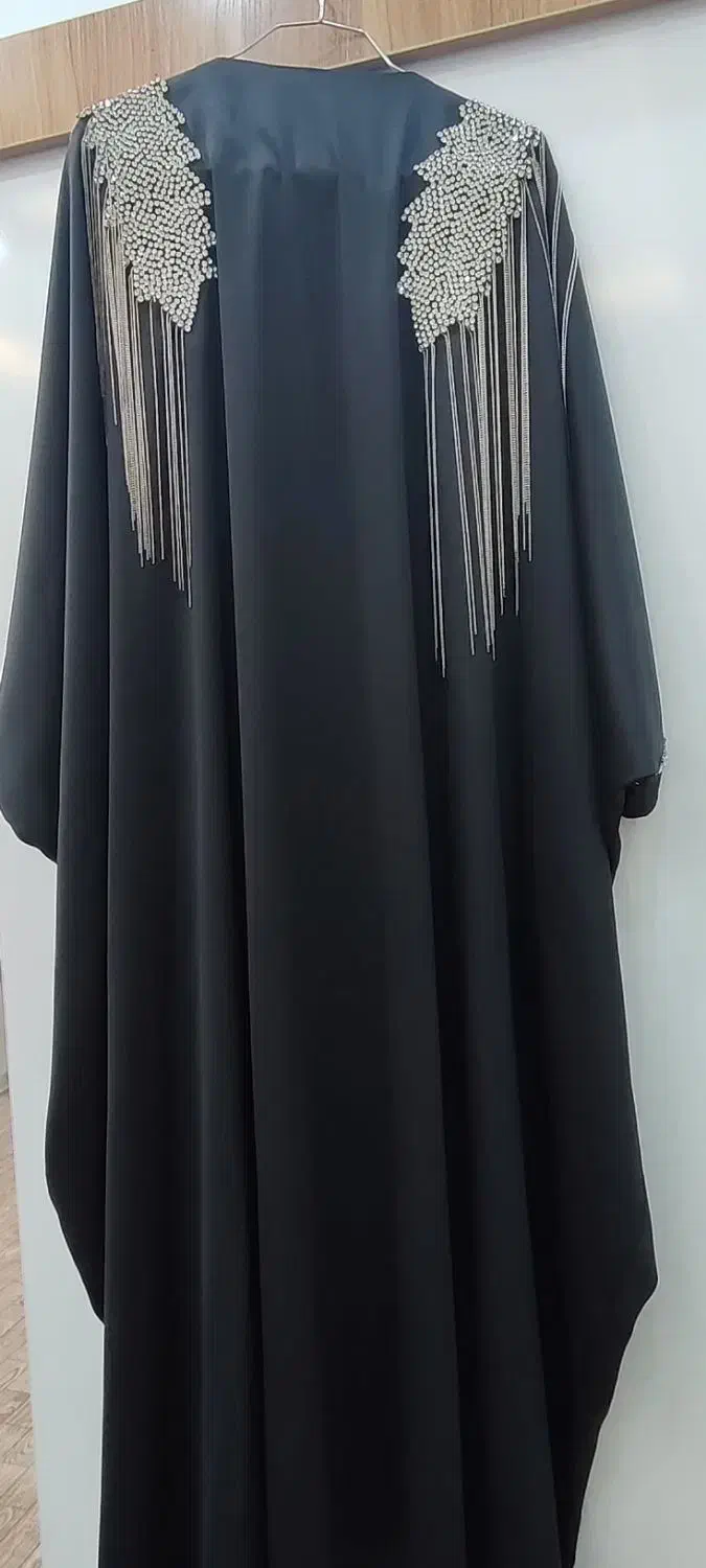 عبا مجلسی|لباس|نسیم‌شهر, |دیوار