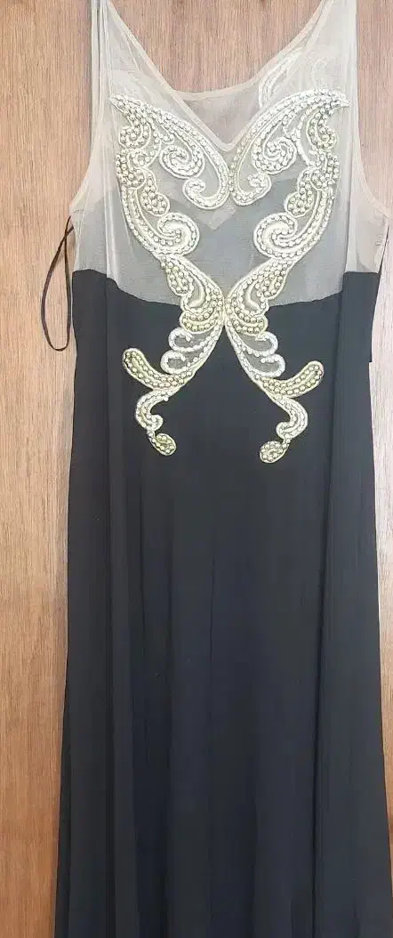 لباس مجلسی|لباس|کرمان, |دیوار