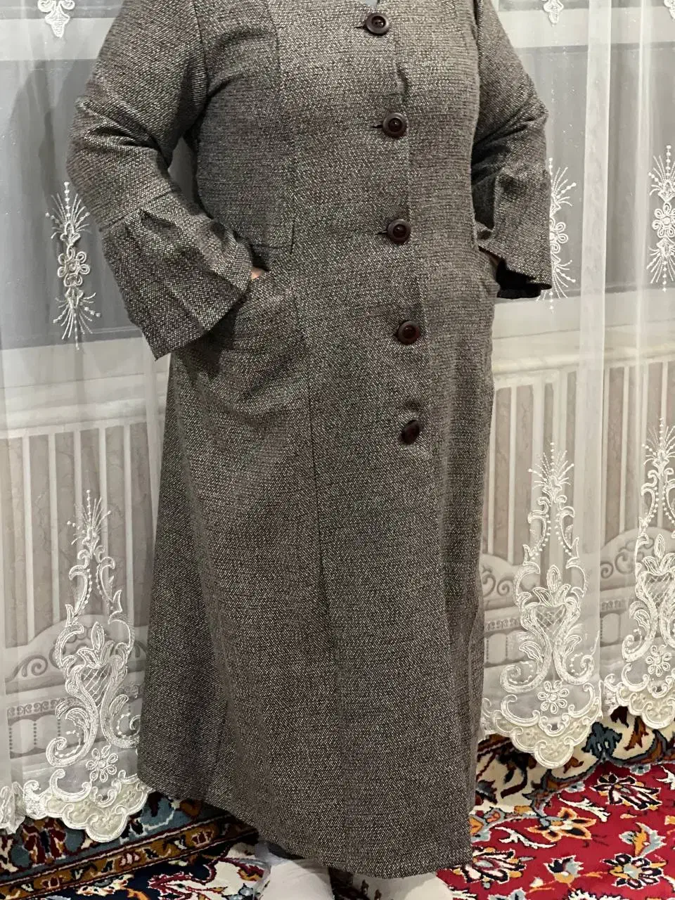 پالتو|لباس|مراغه, |دیوار