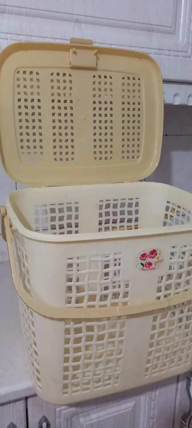 سبد مسافرتی  نو|ظروف نگهدارنده، پلاستیکی، یک‌بارمصرف|درگزین, |دیوار