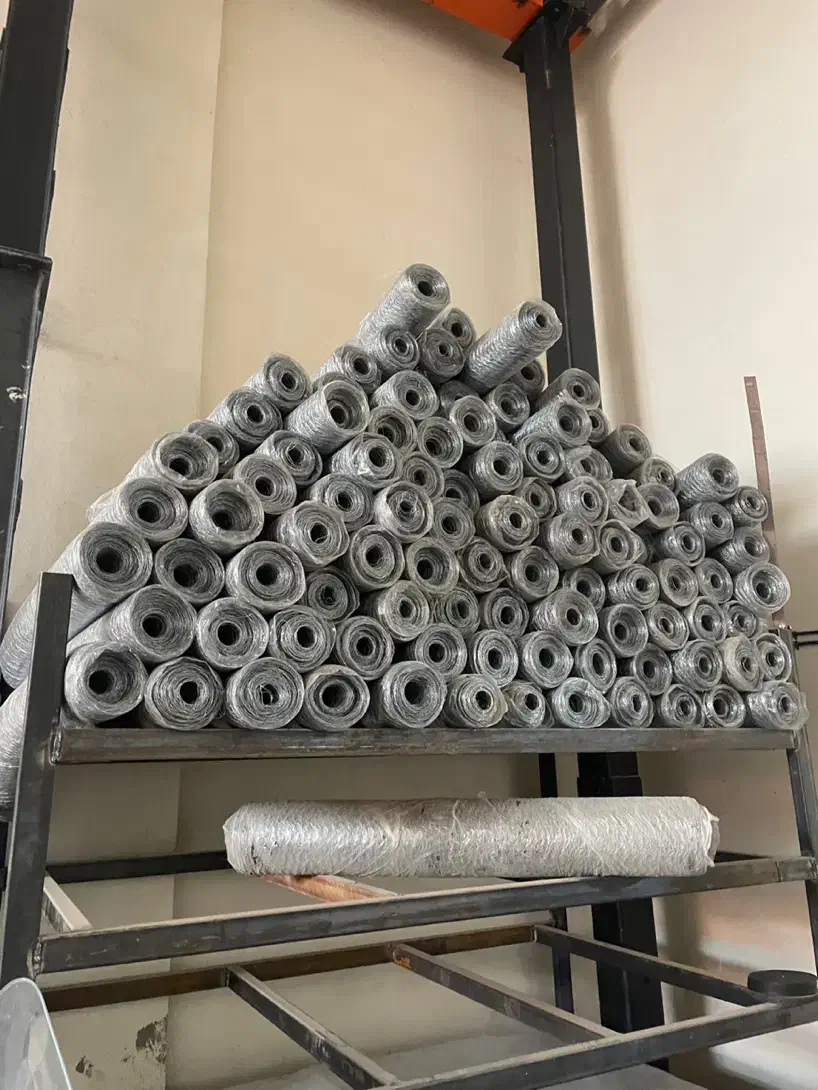 پشم شیشه،توری،هواکش،پیچ،ورق شیروانی|مصالح و تجهیزات ساختمان|کهریزک, |دیوار