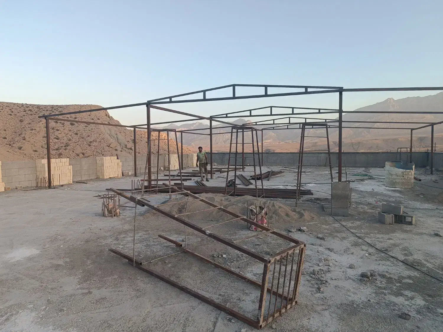 جوشکار ساختمان|خدمات پیشه و مهارت|صدرا-فارس, فاز ۱|دیوار