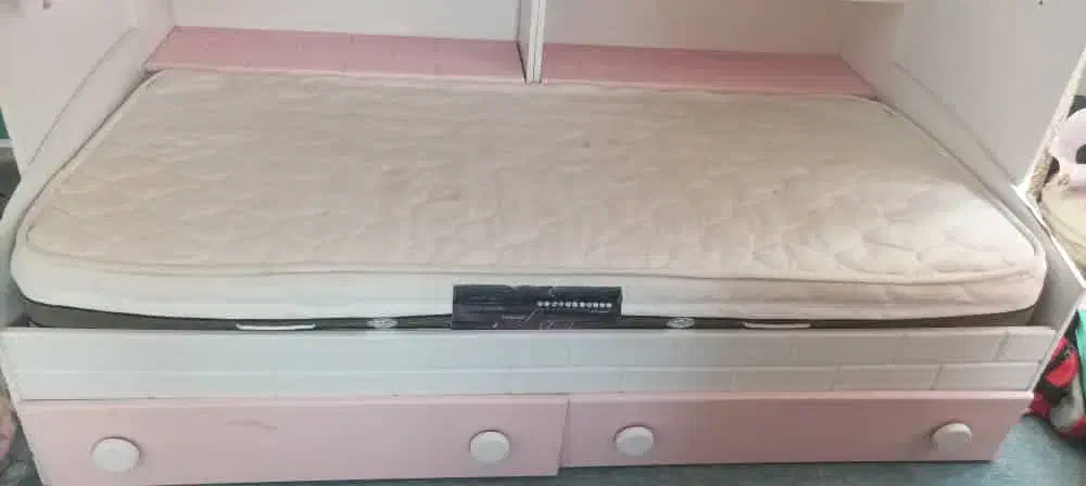 فوری فروشی تخت دخترانه|تخت و سرویس خواب|رویان, |دیوار