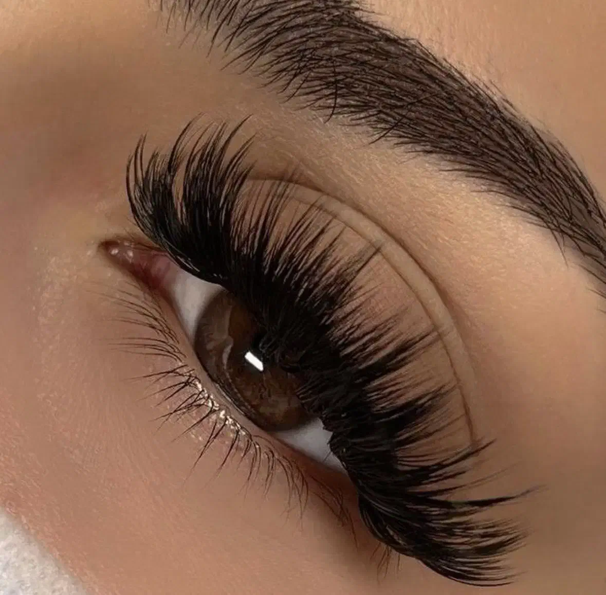 اکستنشن مژه و لیفت و لمینت مژه و ابرو|خدمات آرایشگری و زیبایی|لاهیجان, شهید آوینی|دیوار