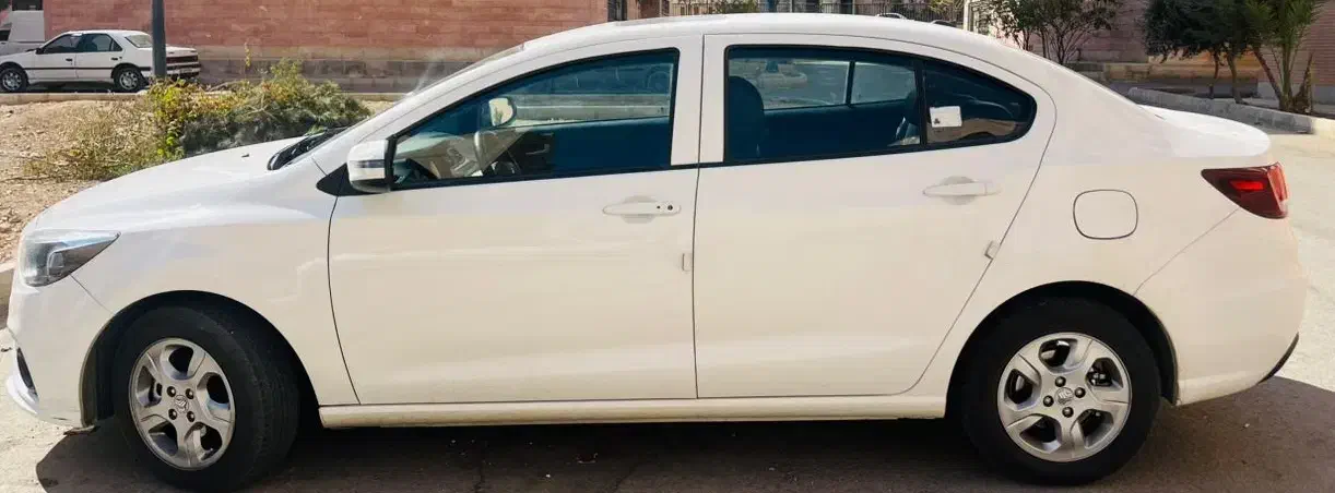 شاهین ۱۴۰۲|خودرو سواری و وانت|لنجان, |دیوار