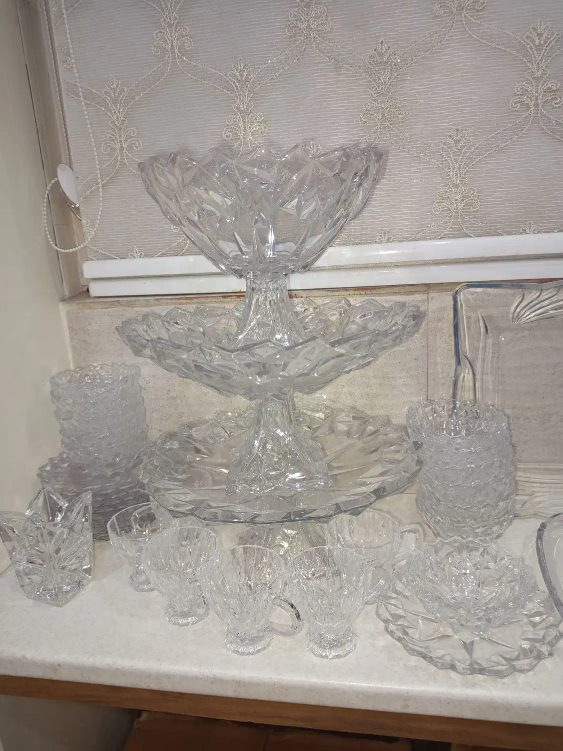 سرویس کریستالی|ظروف سرو و پذیرایی|ری, هاشمآباد|دیوار