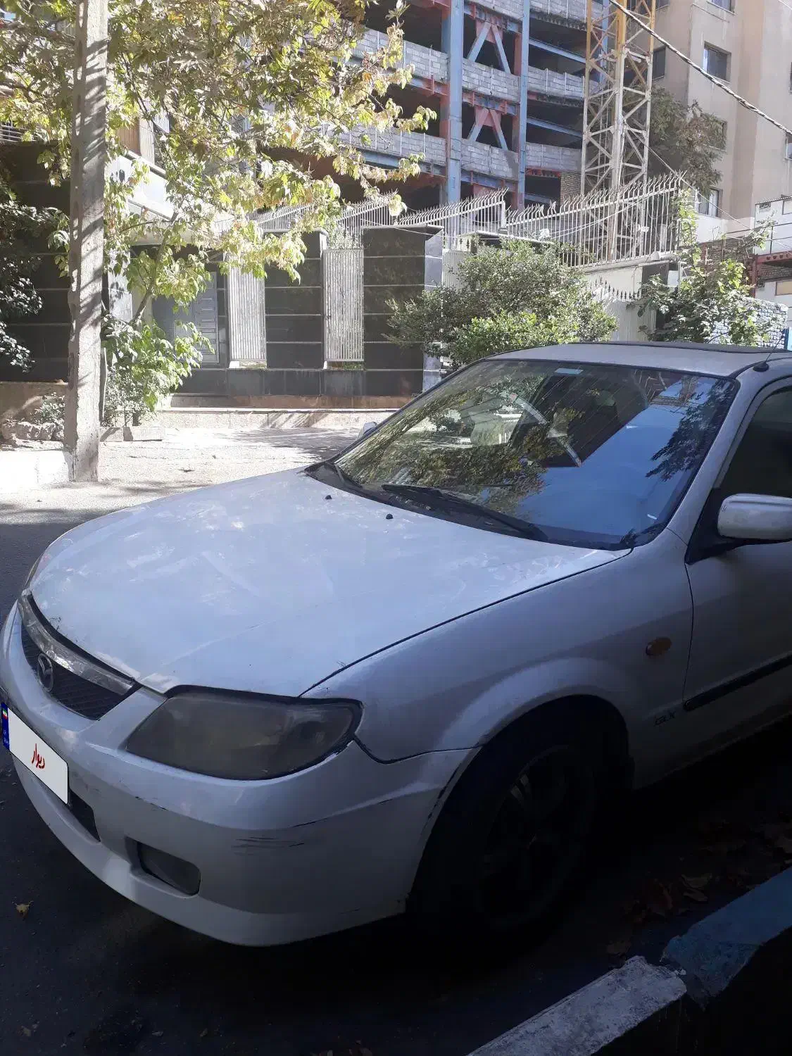 مزدا ۳۲۳ مدل ۸۱ Glx رنگ سفید|خودرو سواری و وانت|تهران, ونک|دیوار