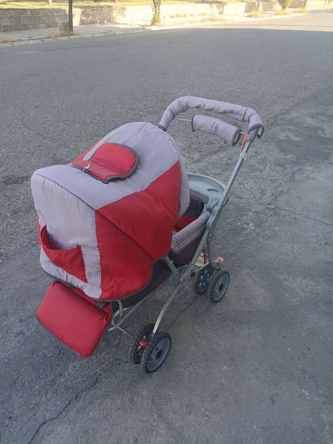 کالسکه بچه سالم تمیز|کالسکه و لوازم جانبی|شاهین دژ, |دیوار