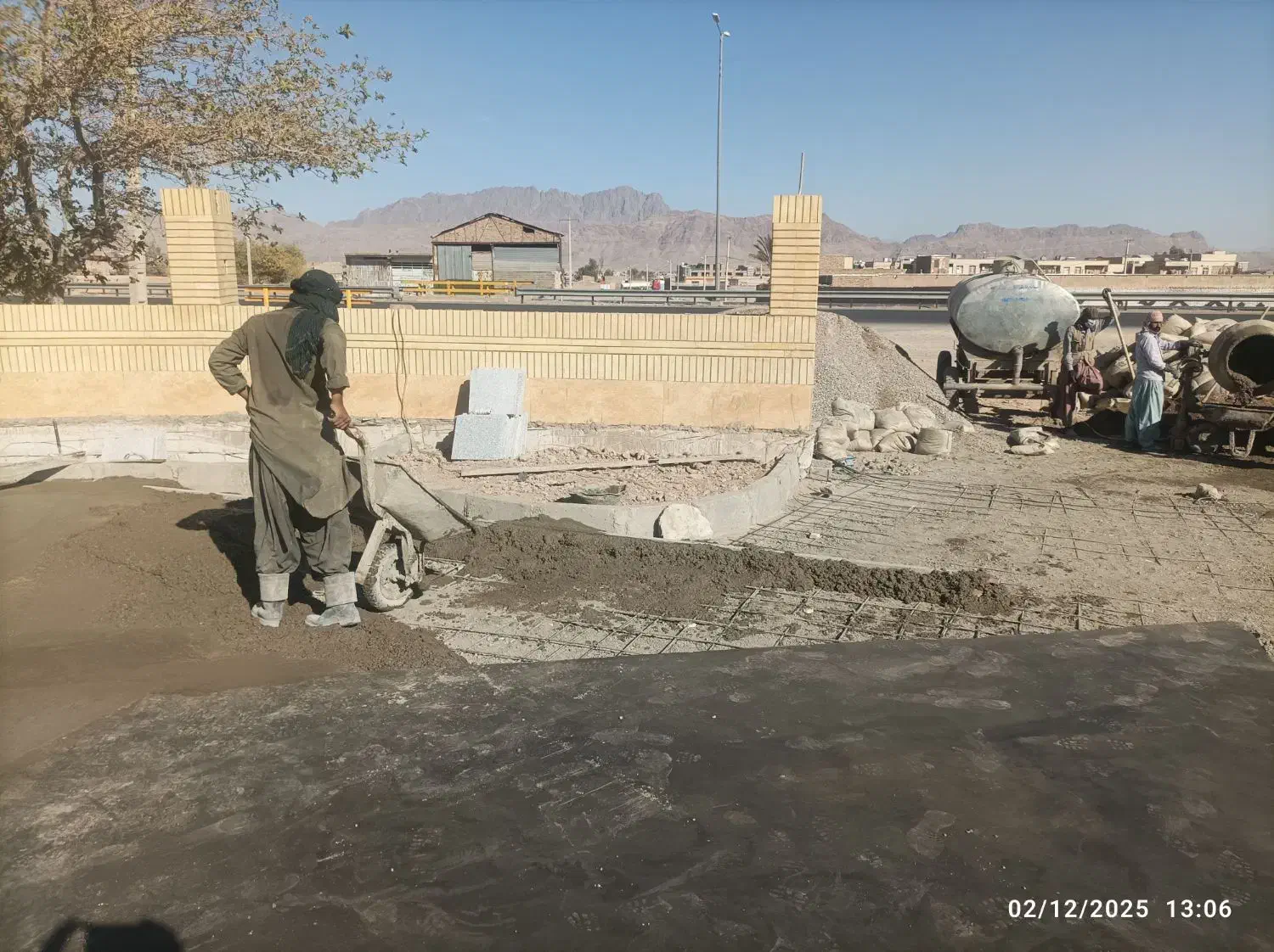 نیازمند کارگر|استخدام معماری، عمران و ساختمانی|ایرانشهر, |دیوار