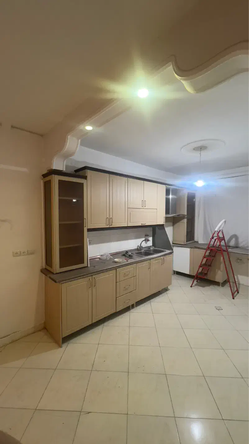 رهن کامل خانه دربست دو طبقه مسقل